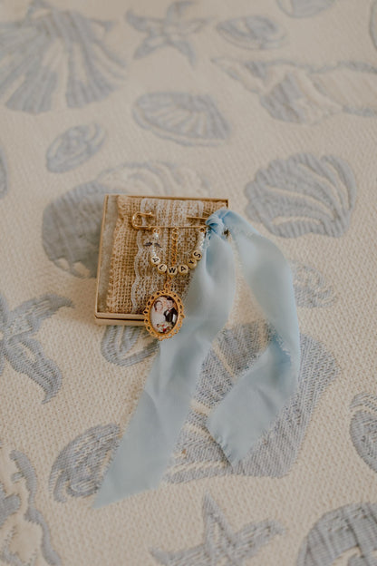 Looped Customizable Pin image 7