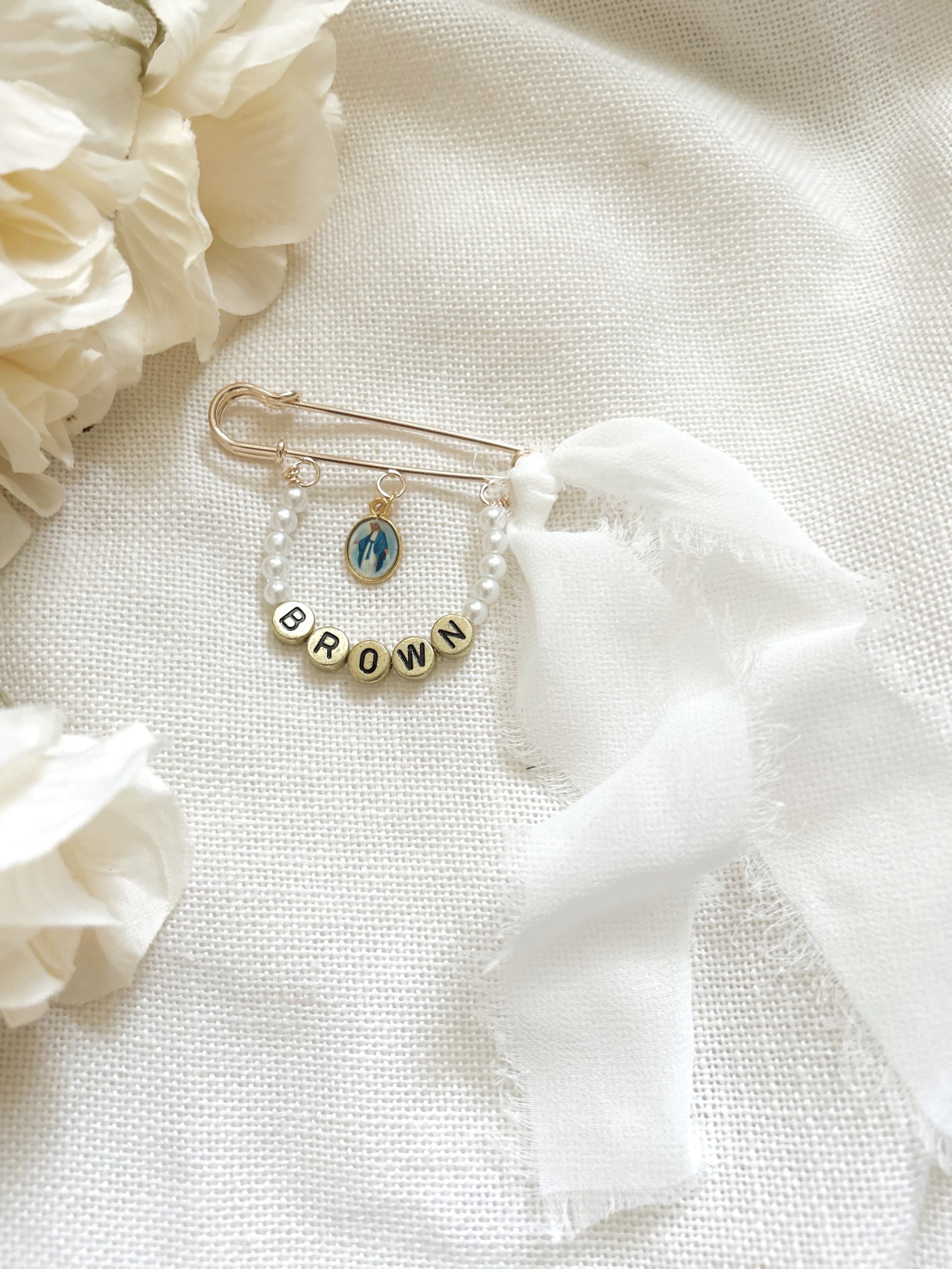 Looped Customizable Pin image 9