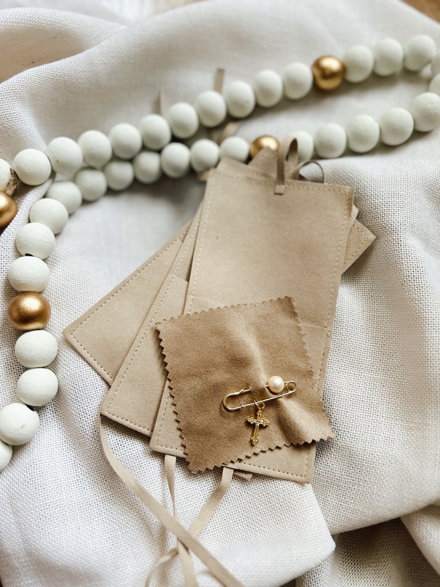 Simple Gold Baptismal Pin image 0