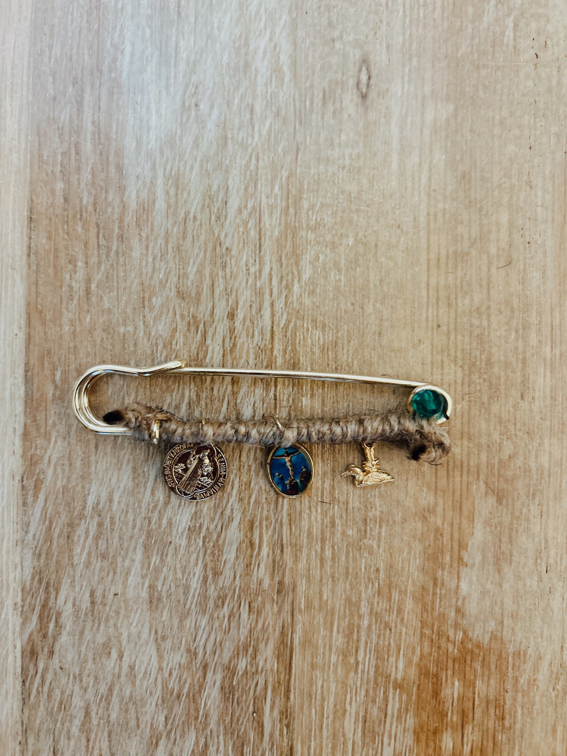 Mini Mallard Hunter Pin image 0