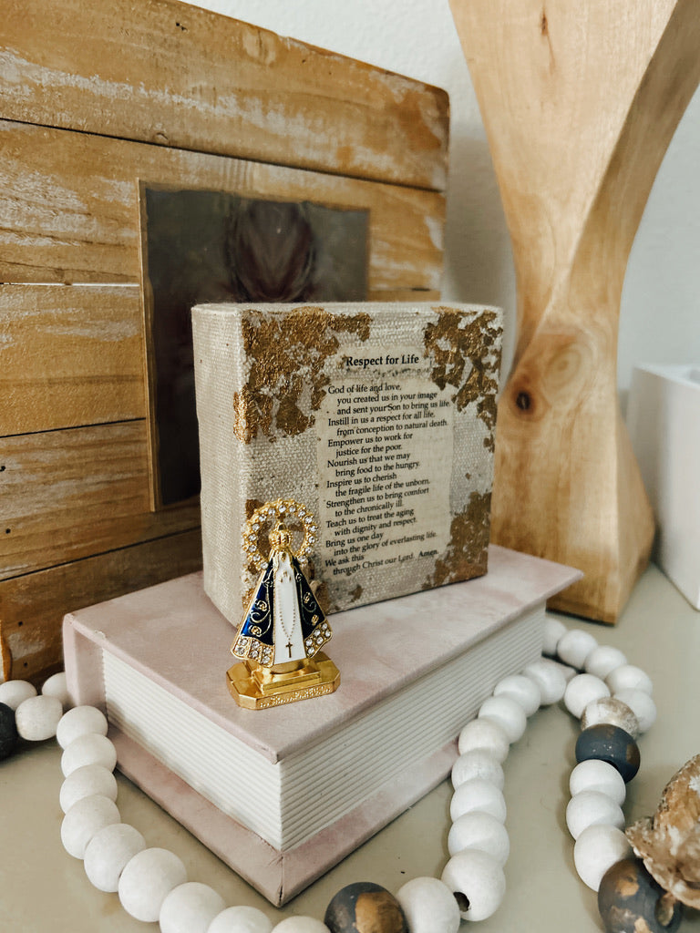 Mary Sacred Space Trinket image 1