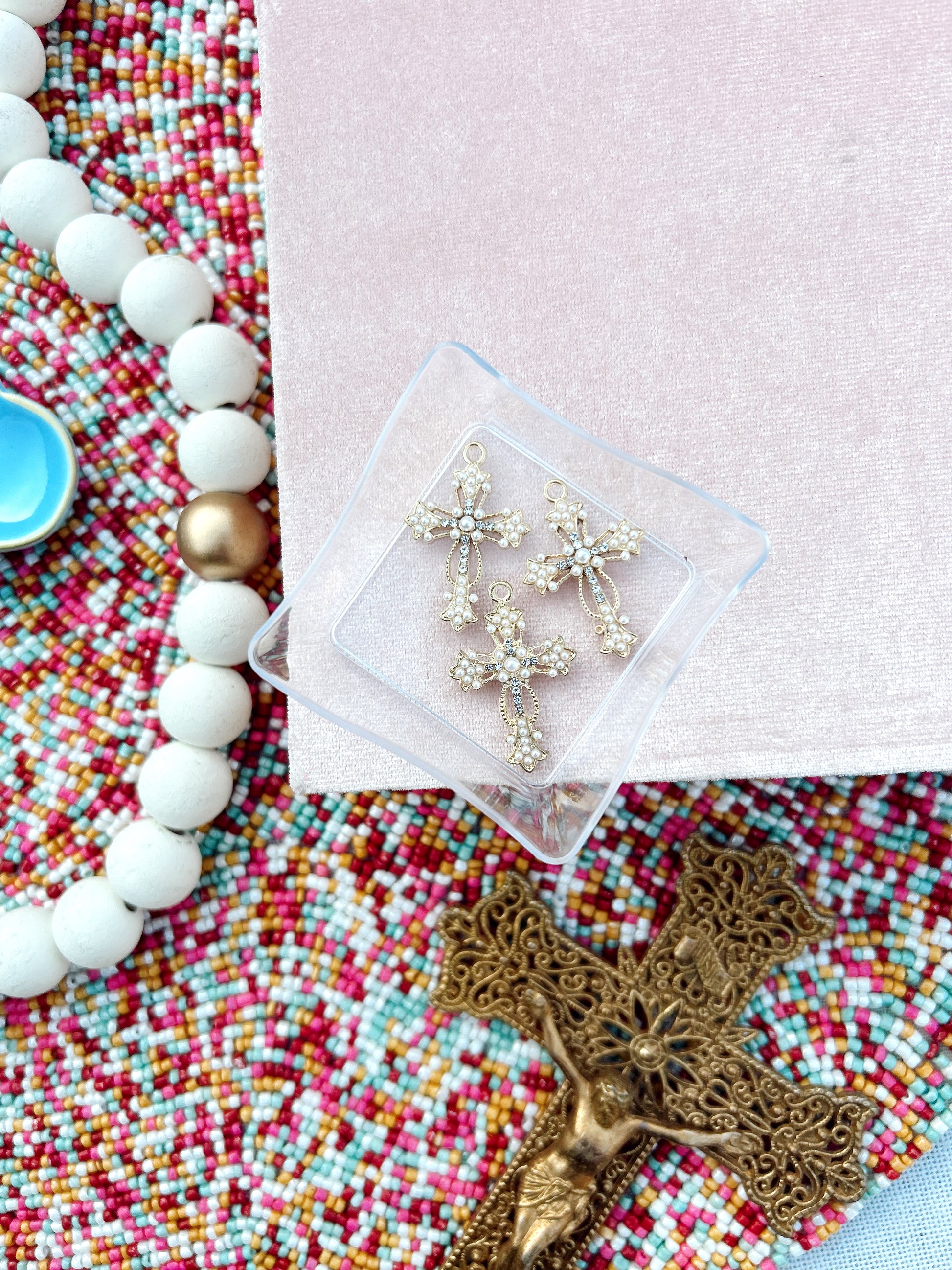 Detailed Pearl Diamond Cross Charm image 0