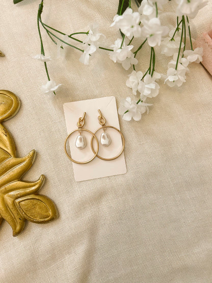 Pearl Dangle Earrings Antique Gold image 2