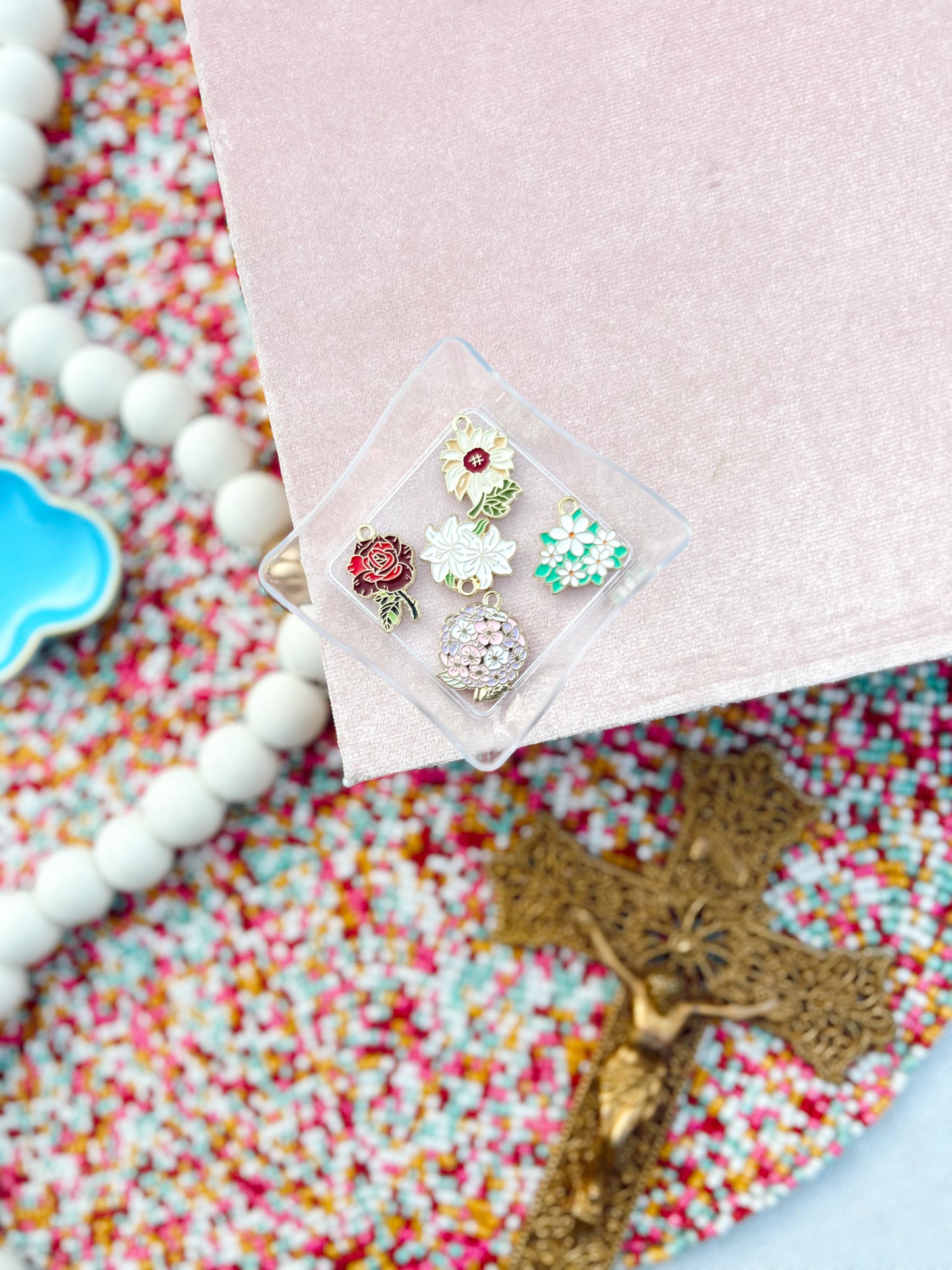 Flat Flower Charm image 0