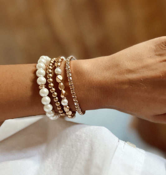 Pearls and Diamonds Bracelet Pack image 0