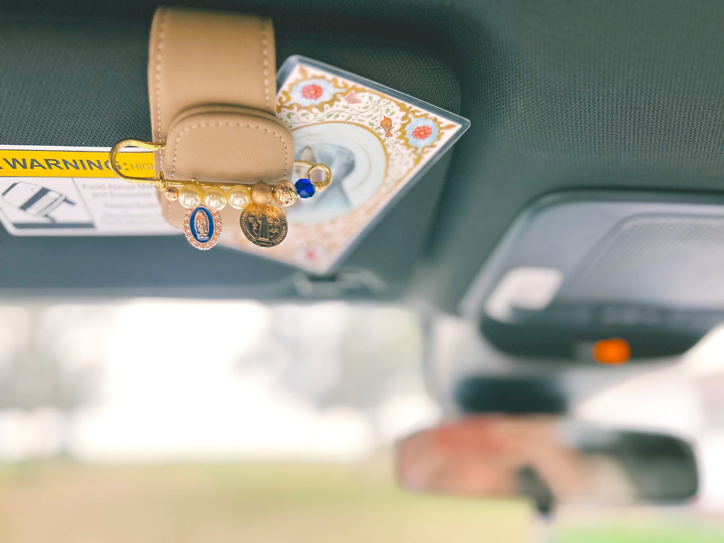 Leather Visor Clip image 4