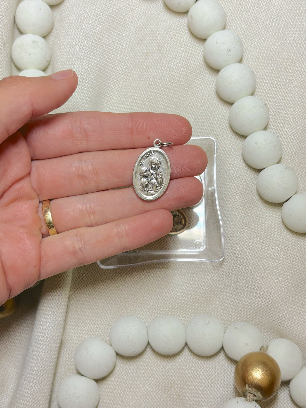 St. Anne Saint Medal Regular