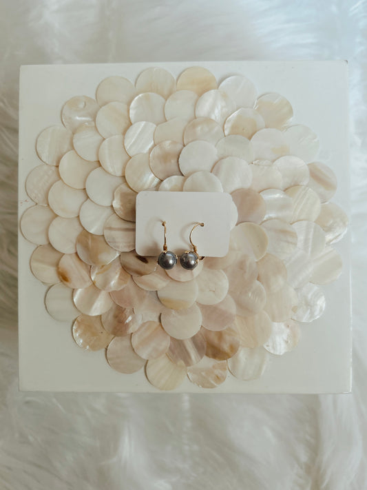 The 99 Pearl Earrings image 0