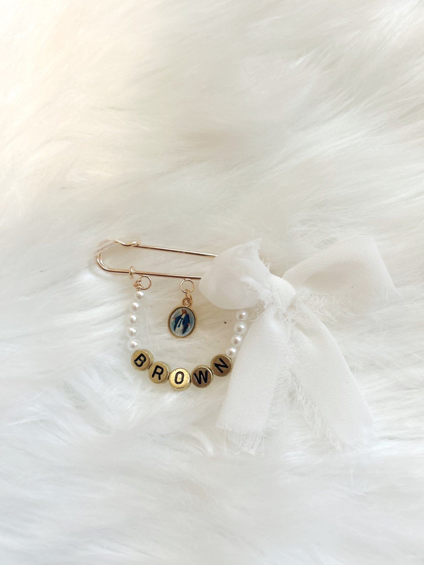 Looped Customizable Pin image 12